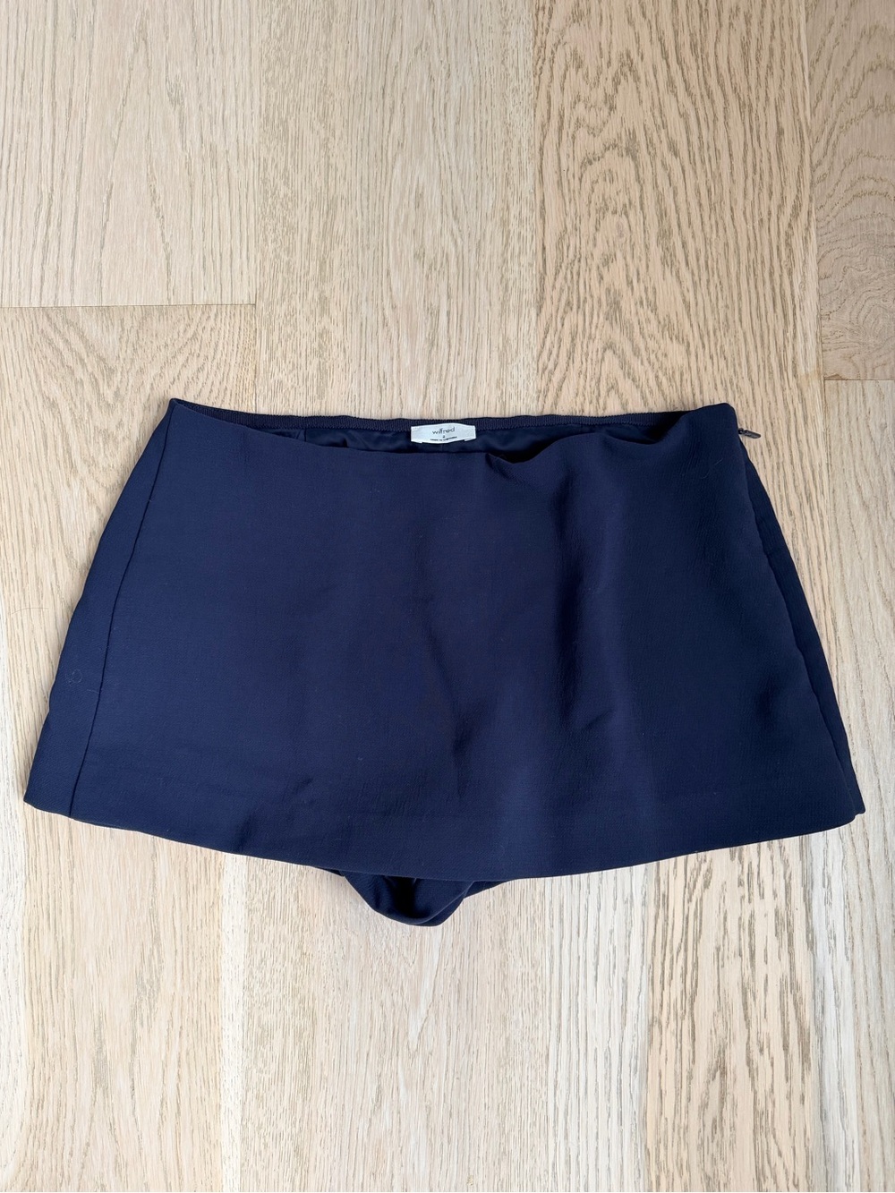 Aritzia Wilfred Navy Jewel Skort Skirt